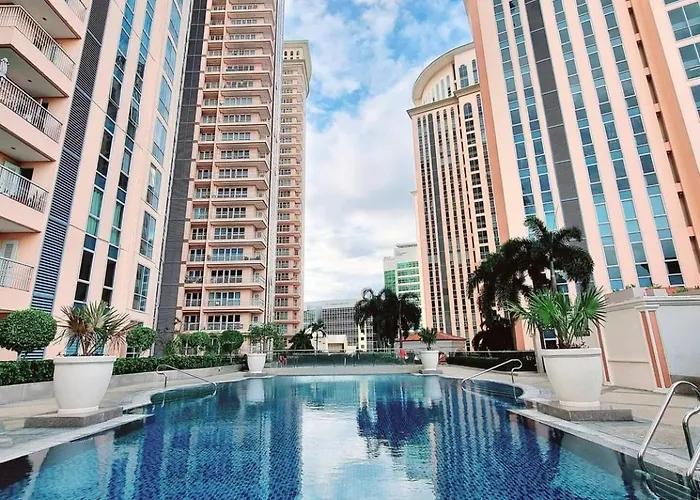 Holiday home Chic Bgc By Grand Canal Mall #vlrtb27b *